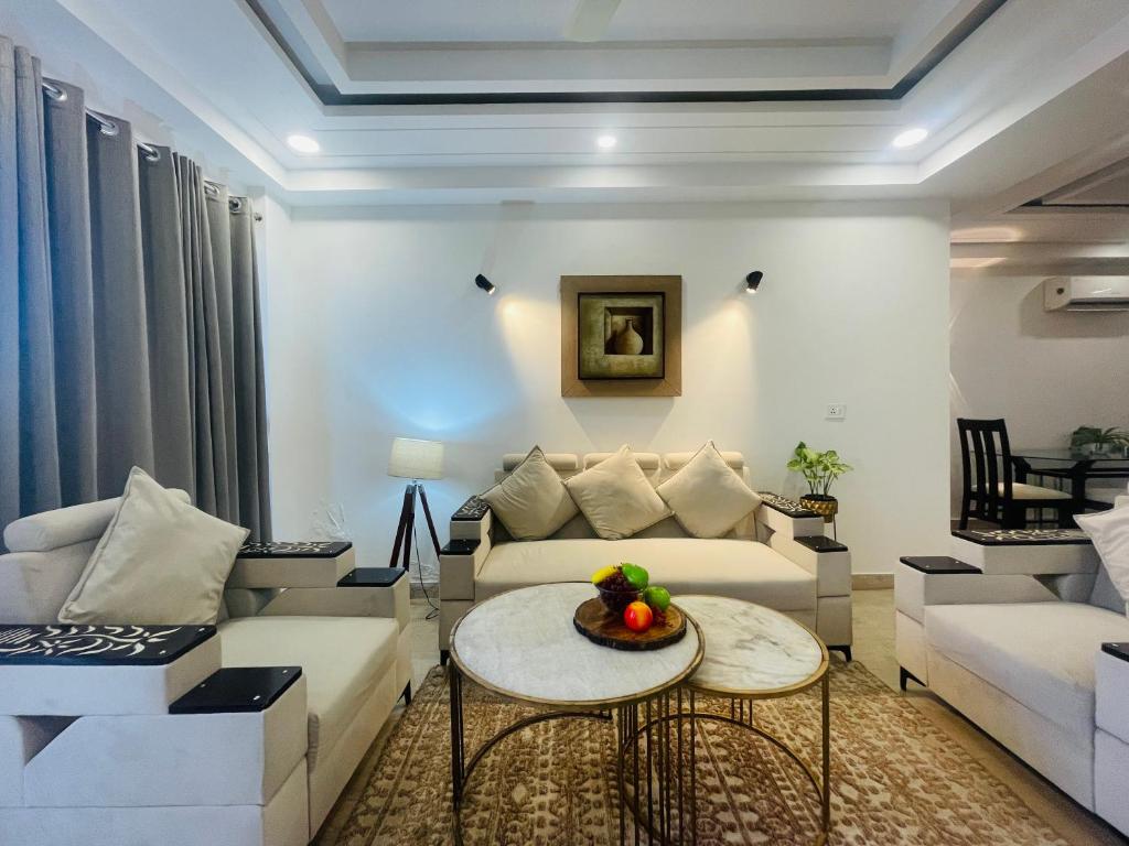 Posezení v ubytování Bedchambers Serviced Apartments, Ardee City