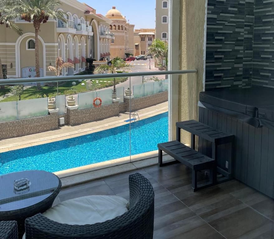 Bazén v ubytování KaiSol Romance Resort Sahl Hasheesh - Adults Only nebo v jeho okolí