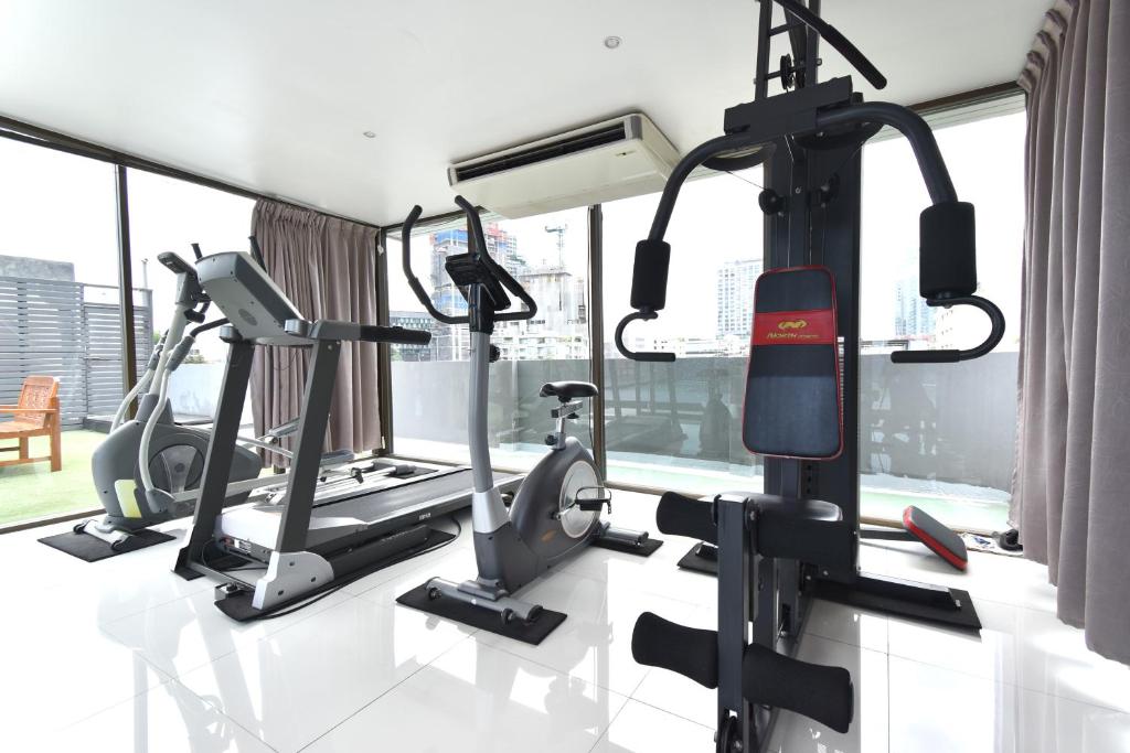 Fitness centrum a/nebo fitness zařízení v ubytování Ascella Sukhumvit 38