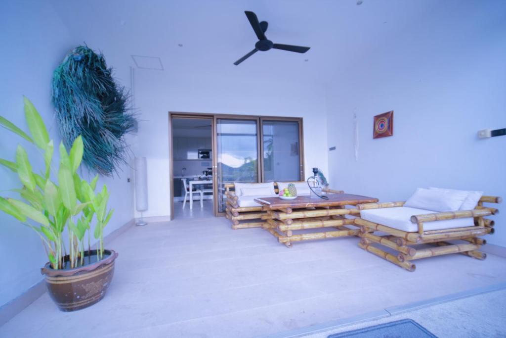 Posezení v ubytování Mantra Sea View Villa