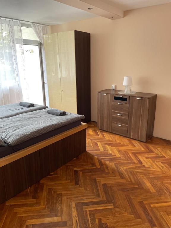 Postel nebo postele na pokoji v ubytování Apartmán VS Františkovy Lázně