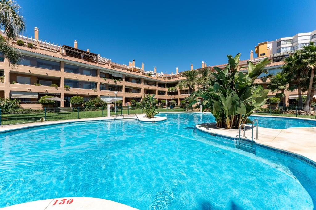 Bazén v ubytovaní 224 Seaview La Cala de Mijas alebo v jeho blízkosti