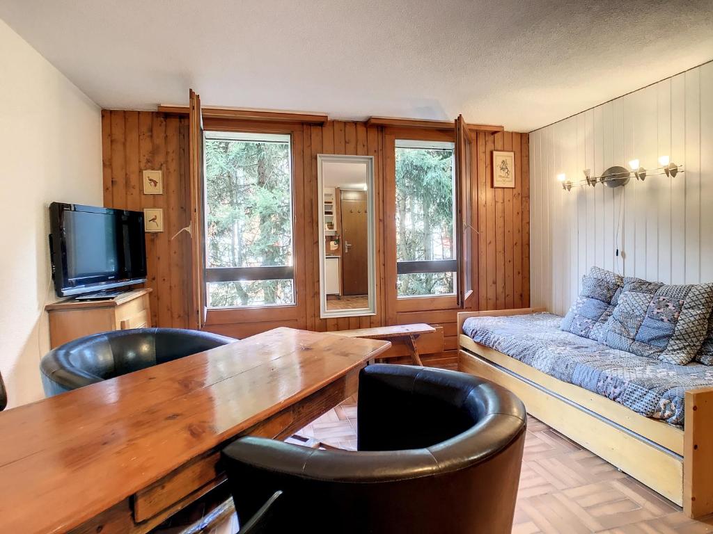 TV a/nebo společenská místnost v ubytování Séracs 37**