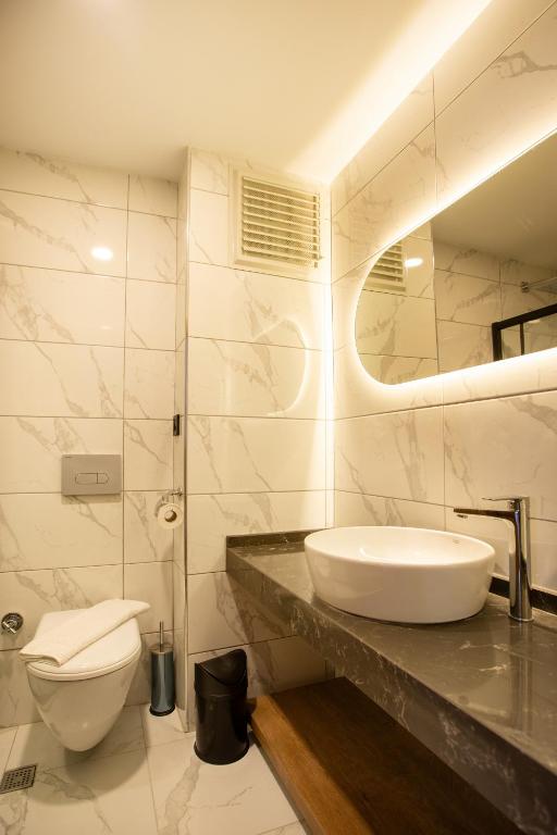 Grand Business Hotel - 3