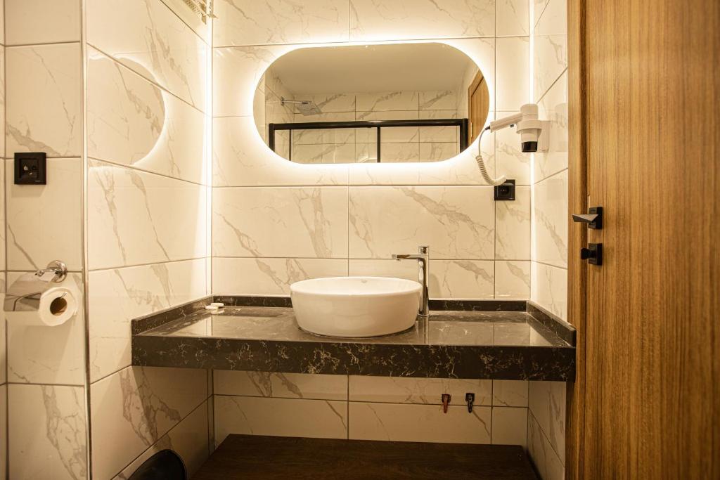 Grand Business Hotel - 12