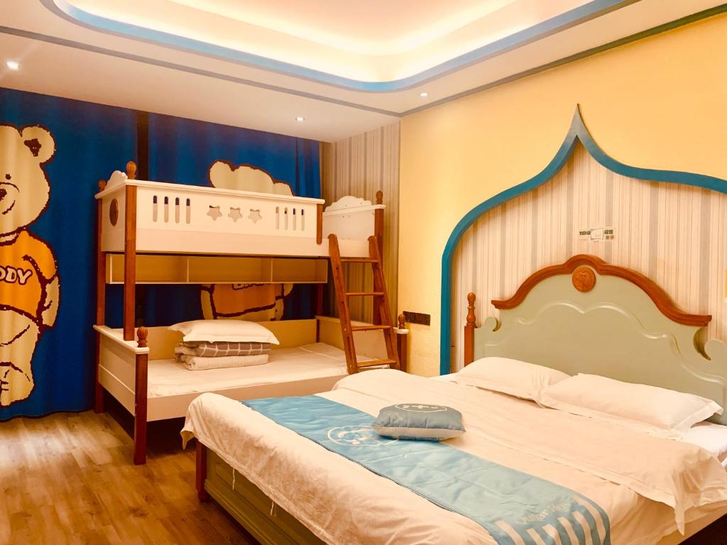 Mount Emei Teddy Bear Hotel玩具熊酒店 - Camera Familiare (2 Adulti + 2 Bambini)