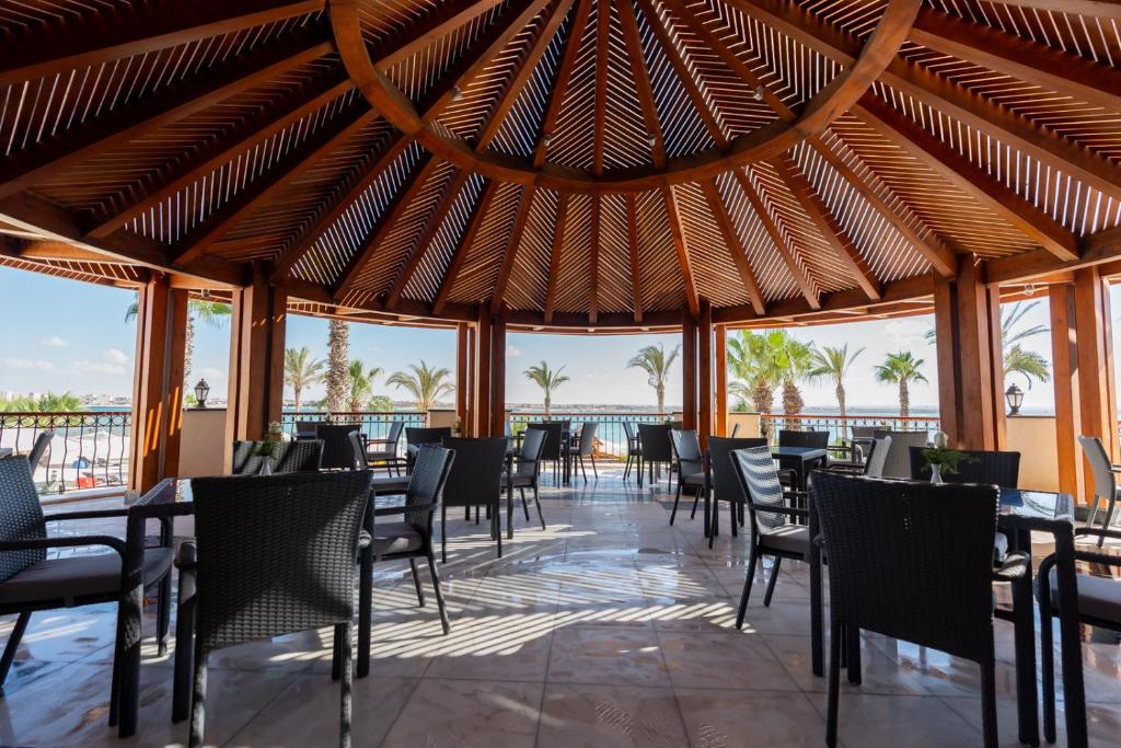 Ресторан / где поесть в Safir Marsa Matrouh Resort