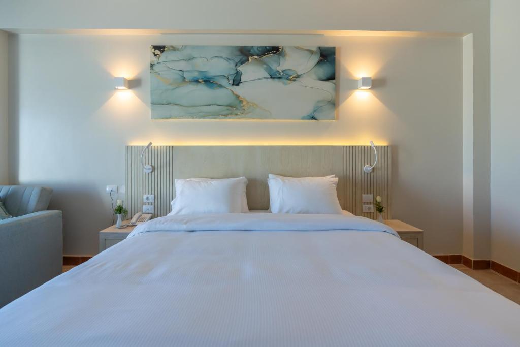 Кровать или кровати в номере Safir Marsa Matrouh Resort