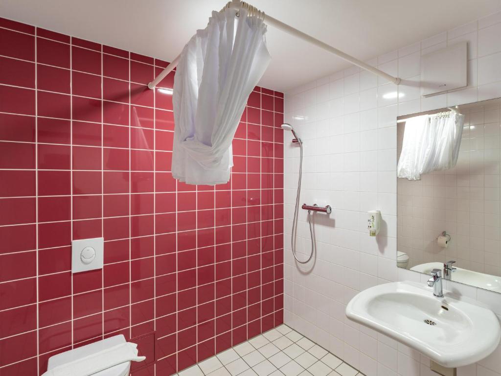 Koupelna v ubytování B&B Hotel Hildesheim