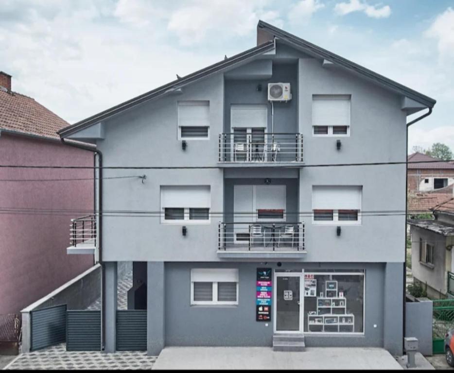 Budova, kde se apartmán nachází