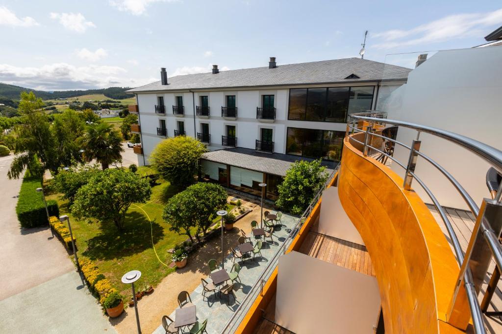 Balkón nebo terasa v ubytování Hotel O Cabazo