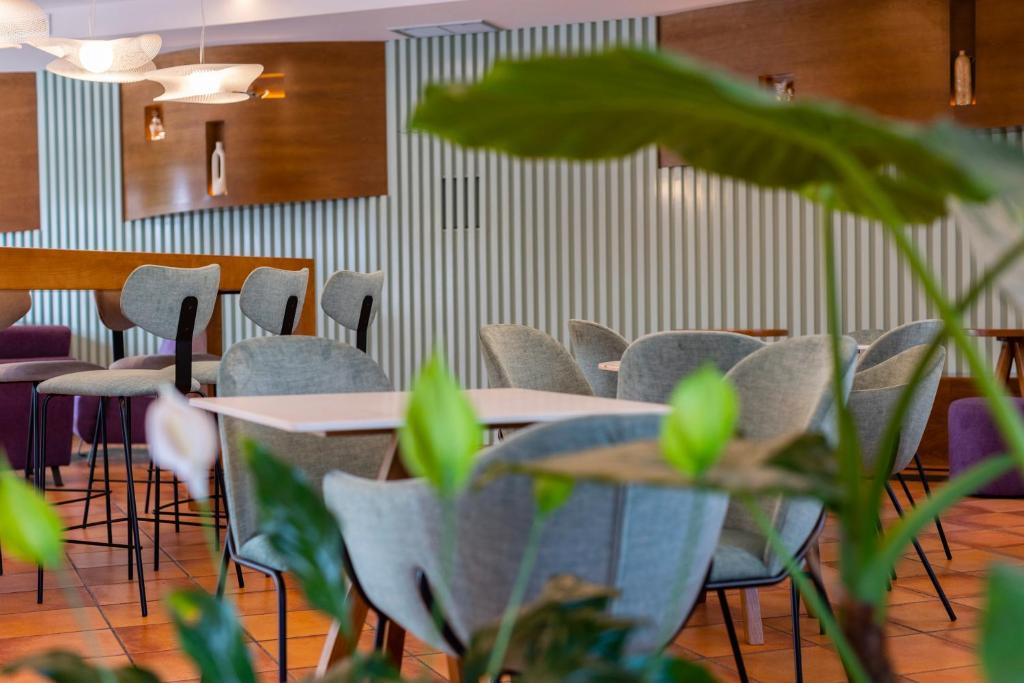 Posezení v ubytování Hotel O Cabazo