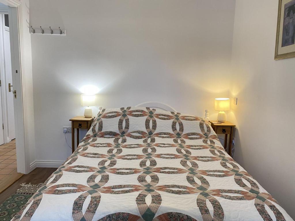 Postel nebo postele na pokoji v ubytování Apartment 454 - Roundstone