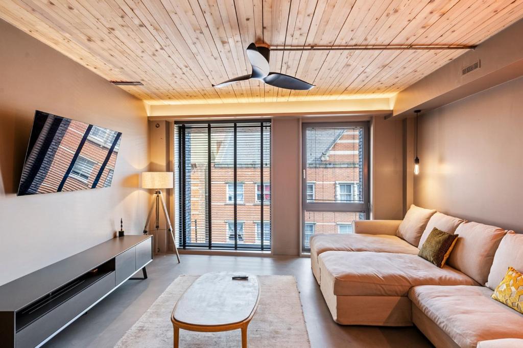 Sleepy Joes Apartments - Deluxe Apartment