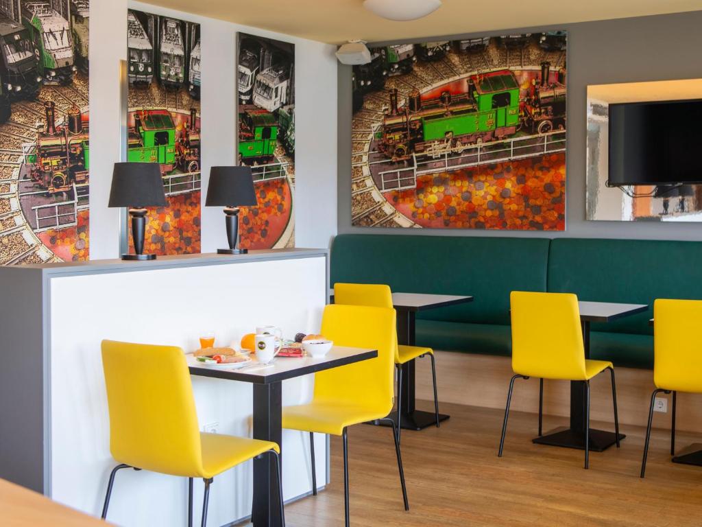 Nápoje v ubytování B&B Hotel Augsburg-Süd