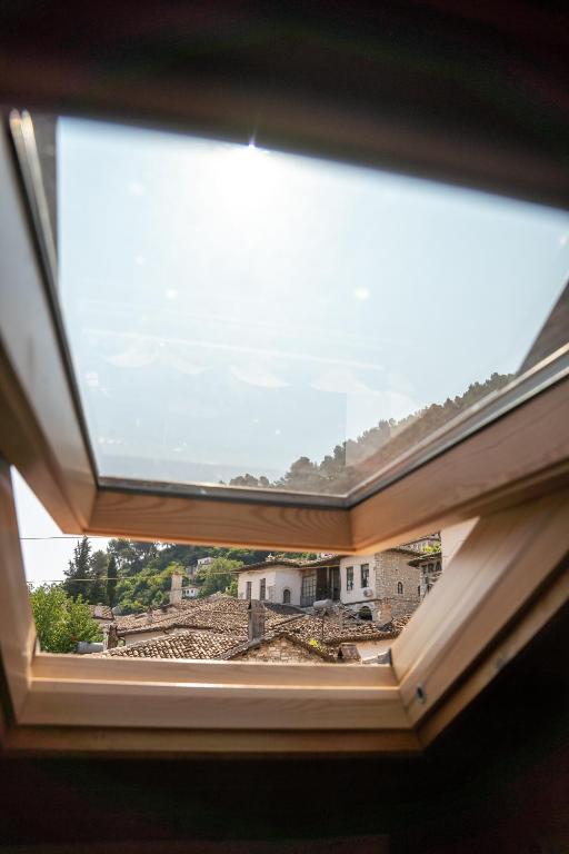 Fotografie z fotogalerie ubytování Hotel Kapllani v destinaci Berat