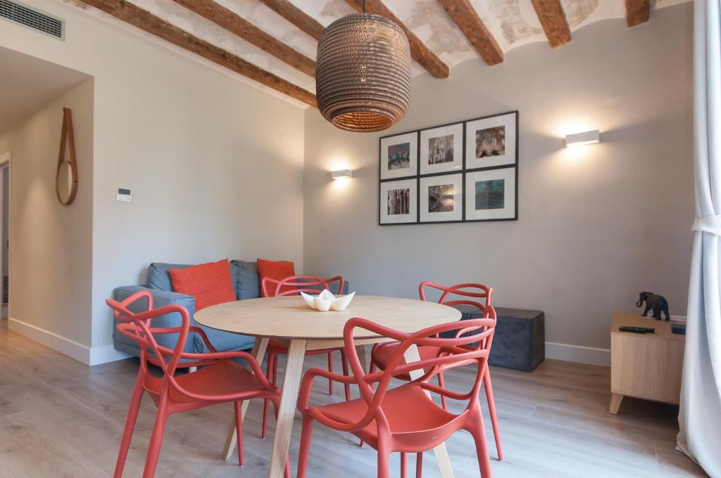 Weflating Suites Sant Antoni Market - Superior Two-Bedroom Apartment