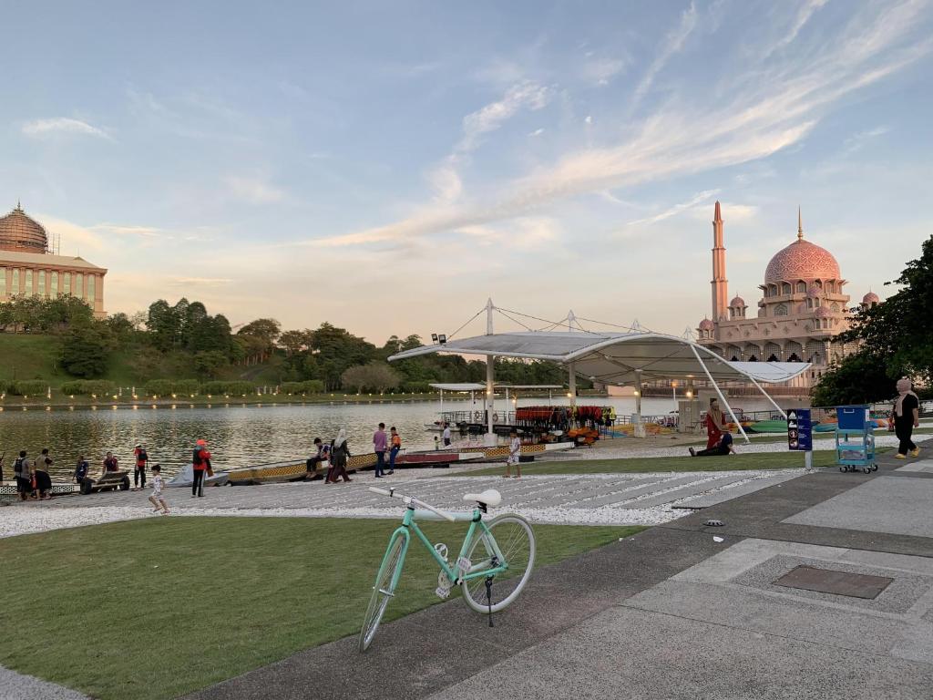 Jízda na kole v ubytování Jome Putrajaya Presint 8 Natural Homestay nebo okolí