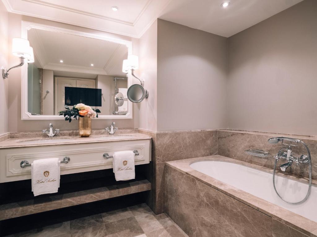 Hotel Sacher Salzburg - 18