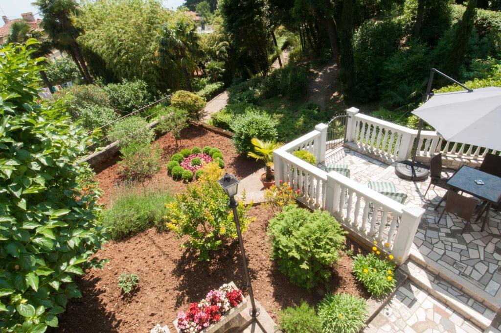 Apartments Villa Salona - Appartamento Con 1 Camera Da Letto E Balcone