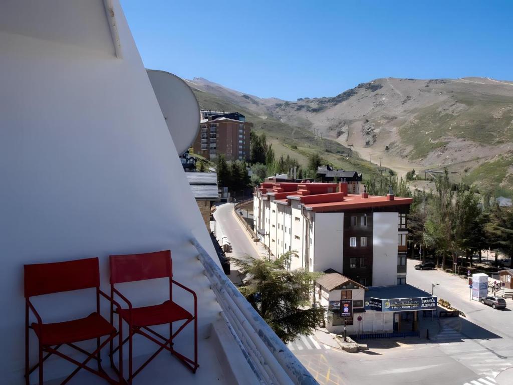 Üldine mäevaade või majutusasutusest Apartamento Mont blanc con Terraza y Garaje pildistatud vaade