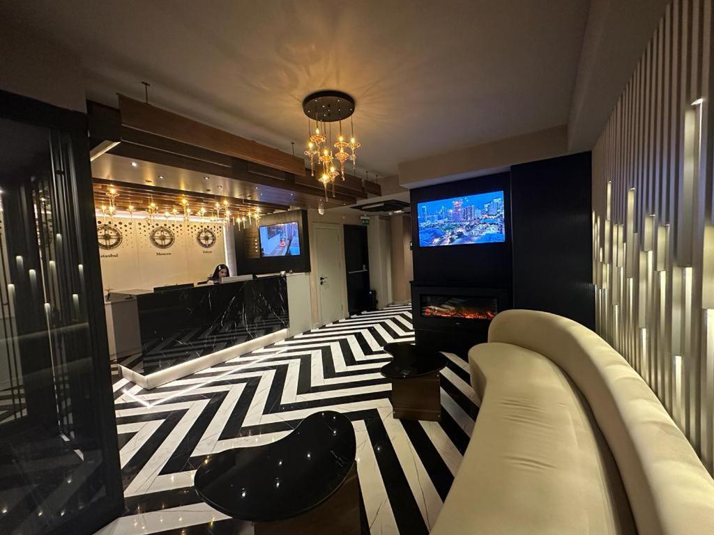 TV a/nebo společenská místnost v ubytování THE PARK HOTEL