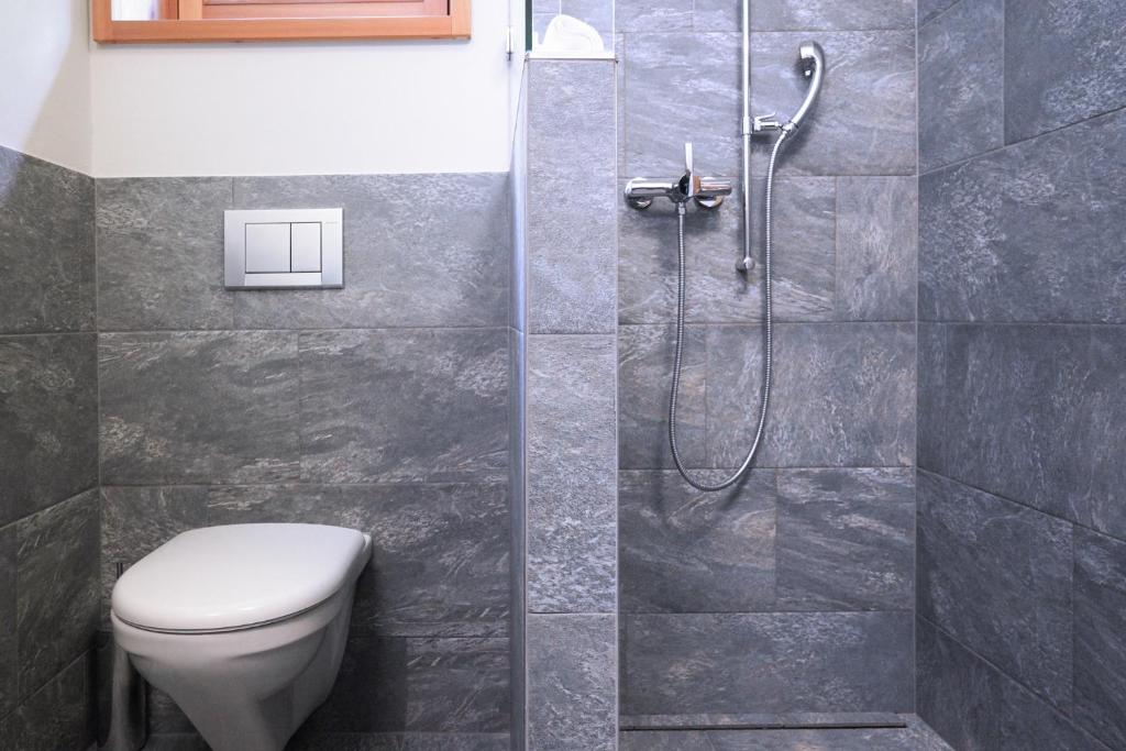 Koupelna v ubytování Hotel Morteratsch