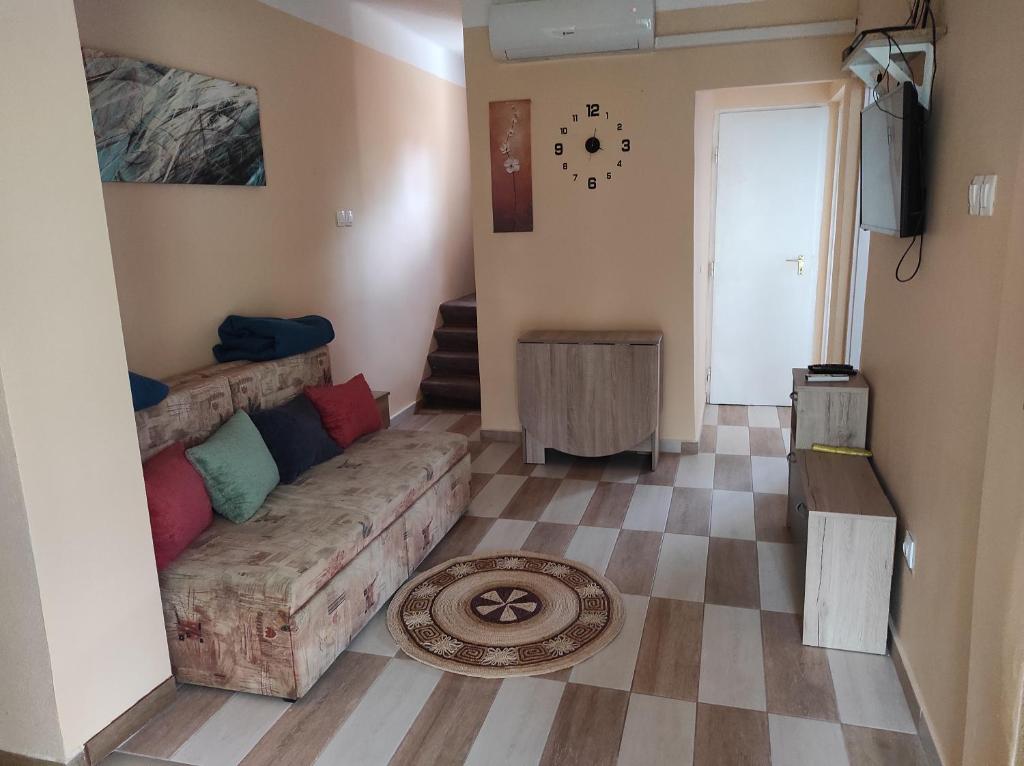 Posedenie v ubytovaní Tavasz apartman