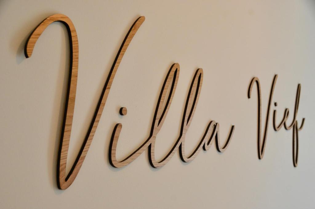 Afbeelding uit fotogalerij van Villa Vief Lommel in Lommel