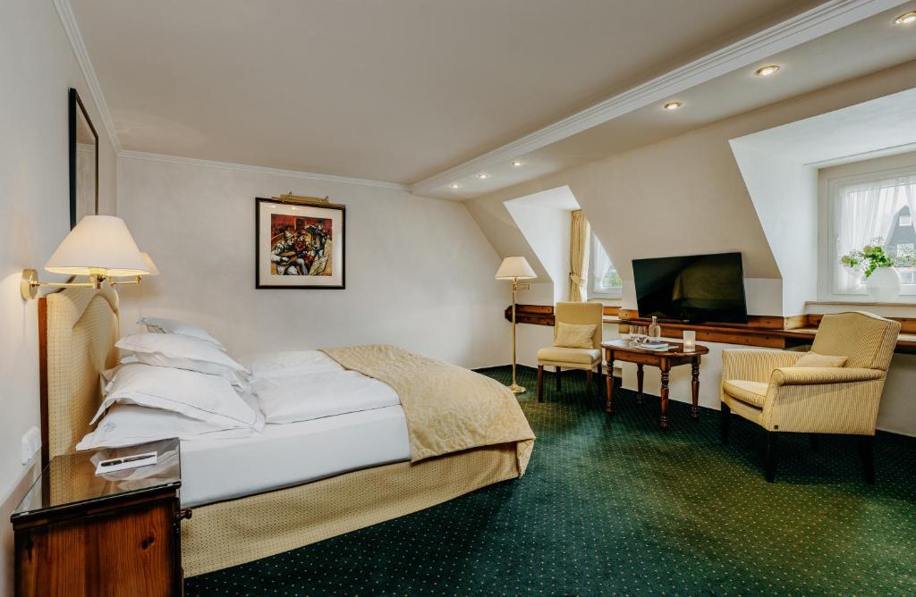 Romantik Berghotel Astenkrone - 11