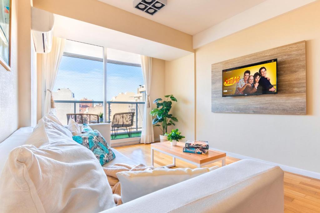 TV a/nebo společenská místnost v ubytování Modern&New Apartment in Palermo - by BueRentals