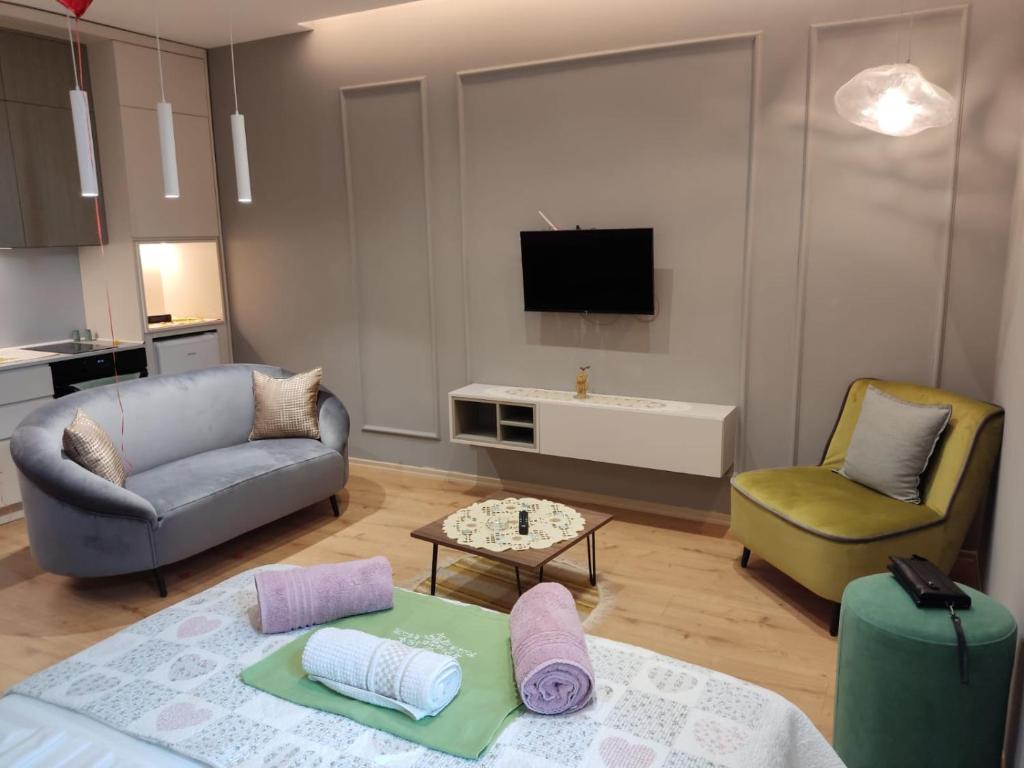 Square 21 Studio Apartments - Imazhi 4