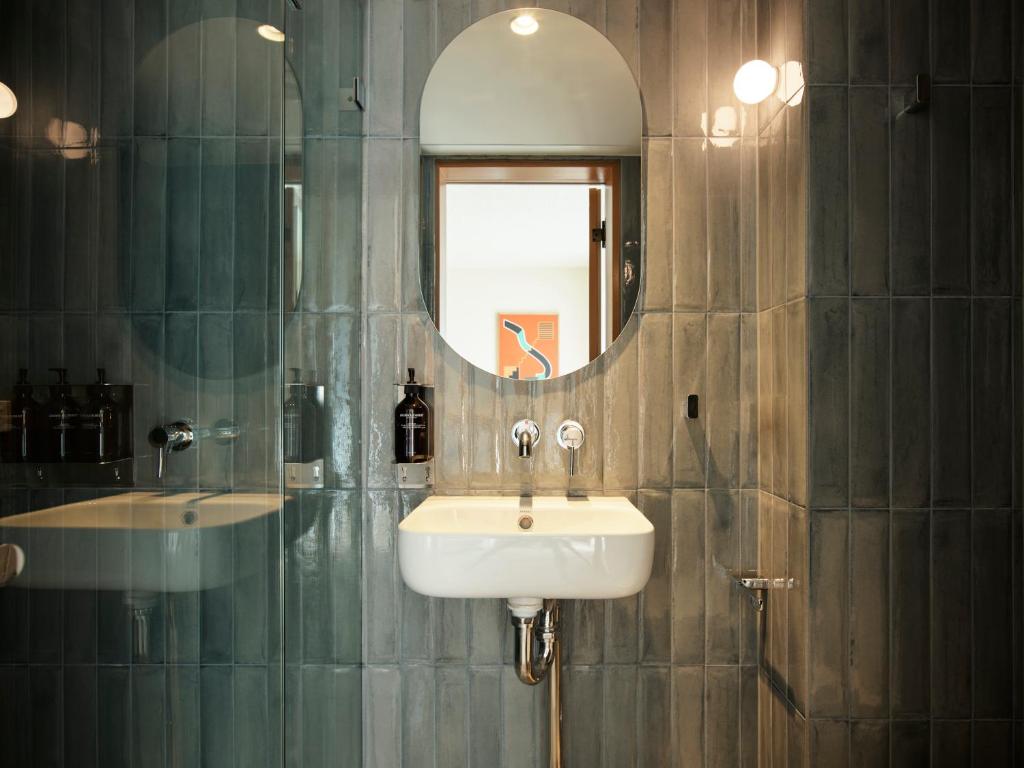 Oxford House - Resim 12