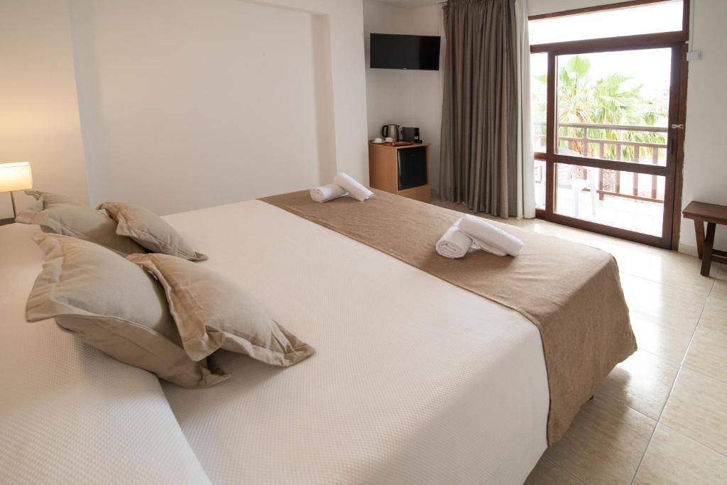 Hotel Galera, Sant Antoni de Portmany – Aktualisierte Preise ...