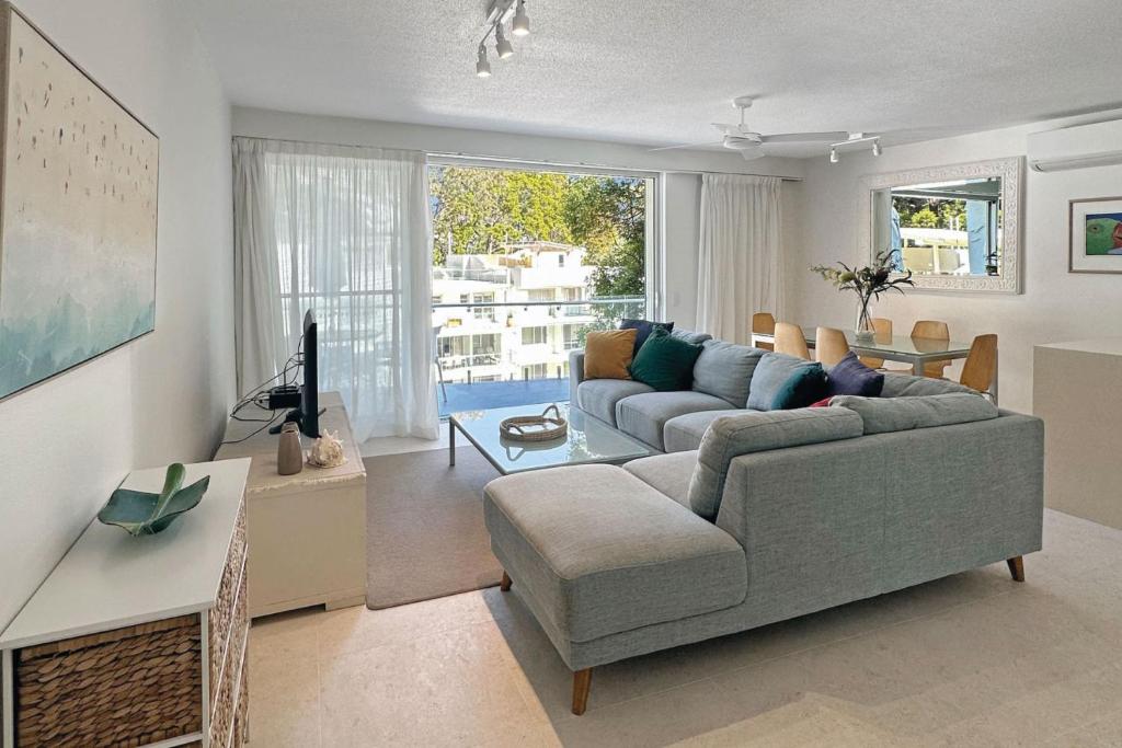 Χώρος καθιστικού στο The Cove Noosa - Apartment 23