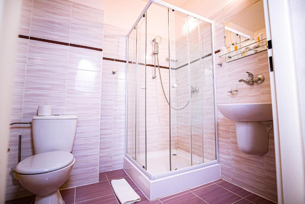 Koupelna v ubytování Hotel Gong