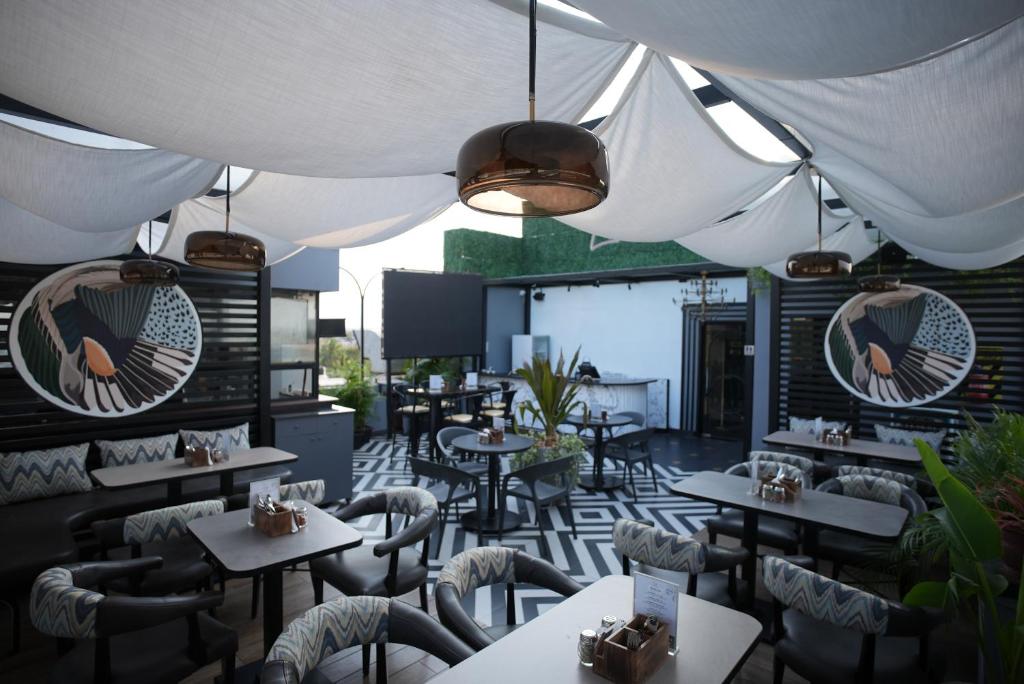 Restaurace v ubytování Hotel SRR Grand