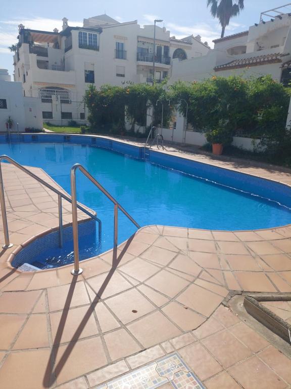 New apartment urb frontline with garage+AC+netflix, Granada ...