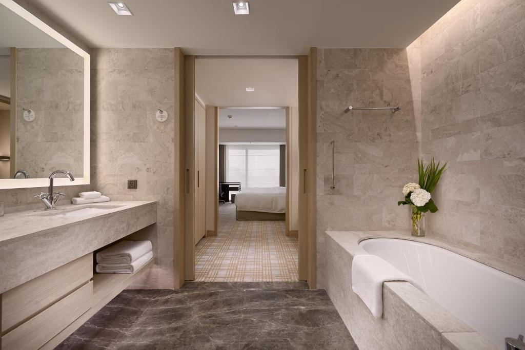 Koupelna v ubytování Taipei Marriott Hotel