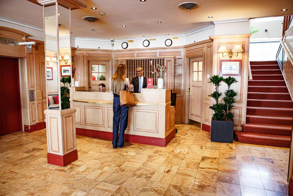 Hôtel Astoria - Resim 7