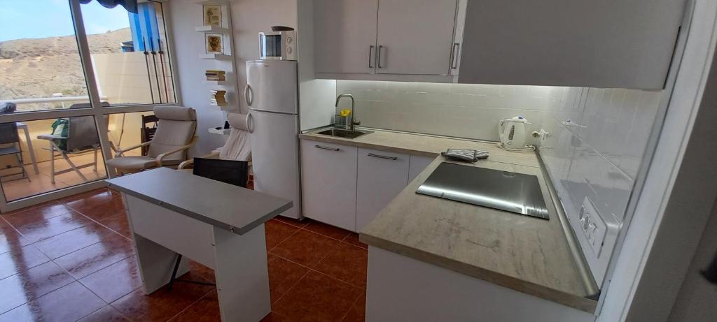 Fotografia z galérie ubytovania Patalavaca apartamento 1 dormitorio wifi piscina v destinácii Mogán