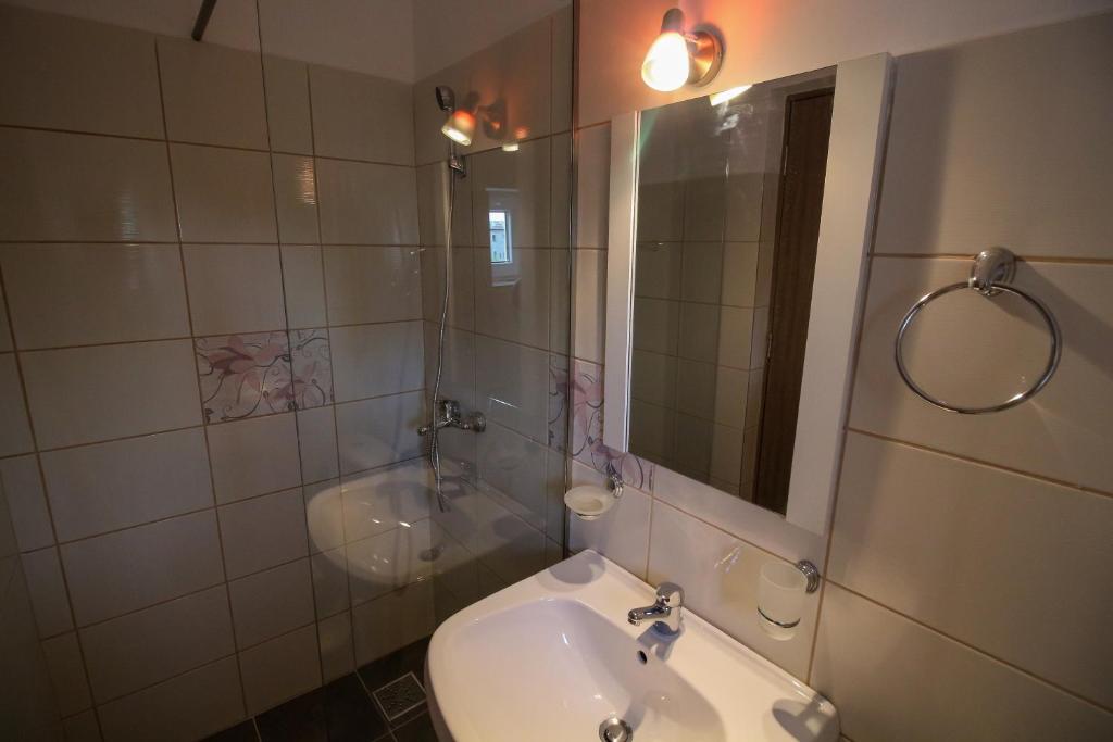 Koupelna v ubytování Hotel Atlantis