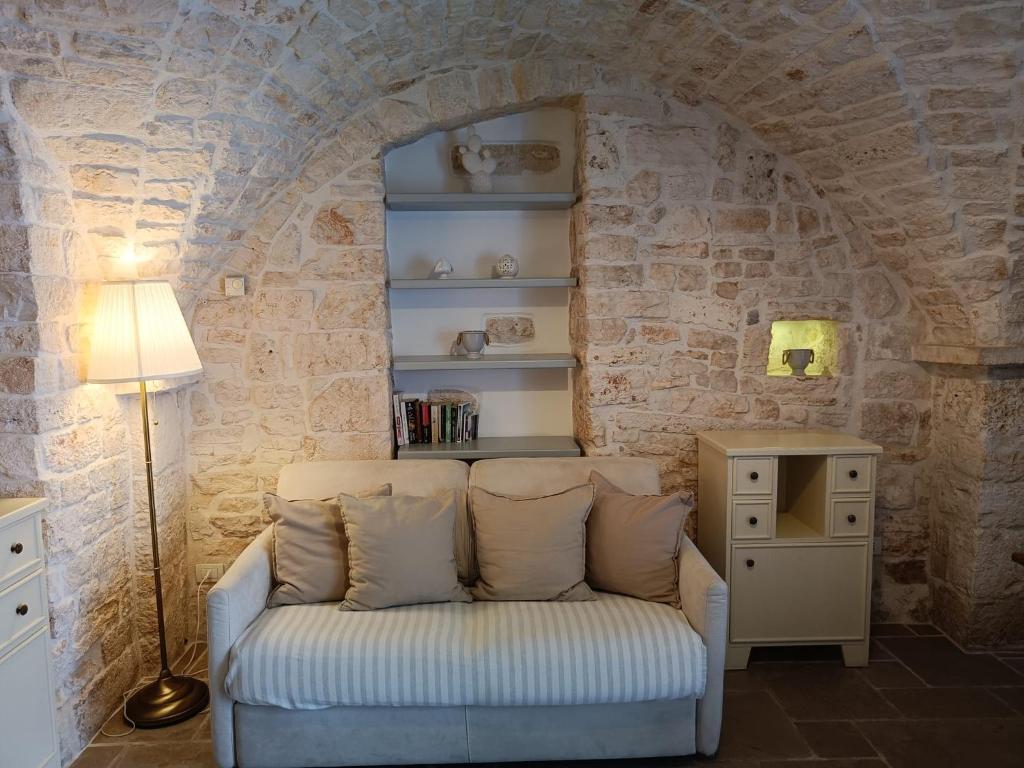 Część wypoczynkowa w obiekcie Trulli D'Angiò