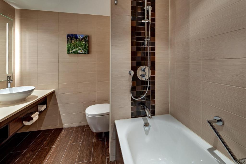 Koupelna v ubytování Hilton Garden Inn Davos