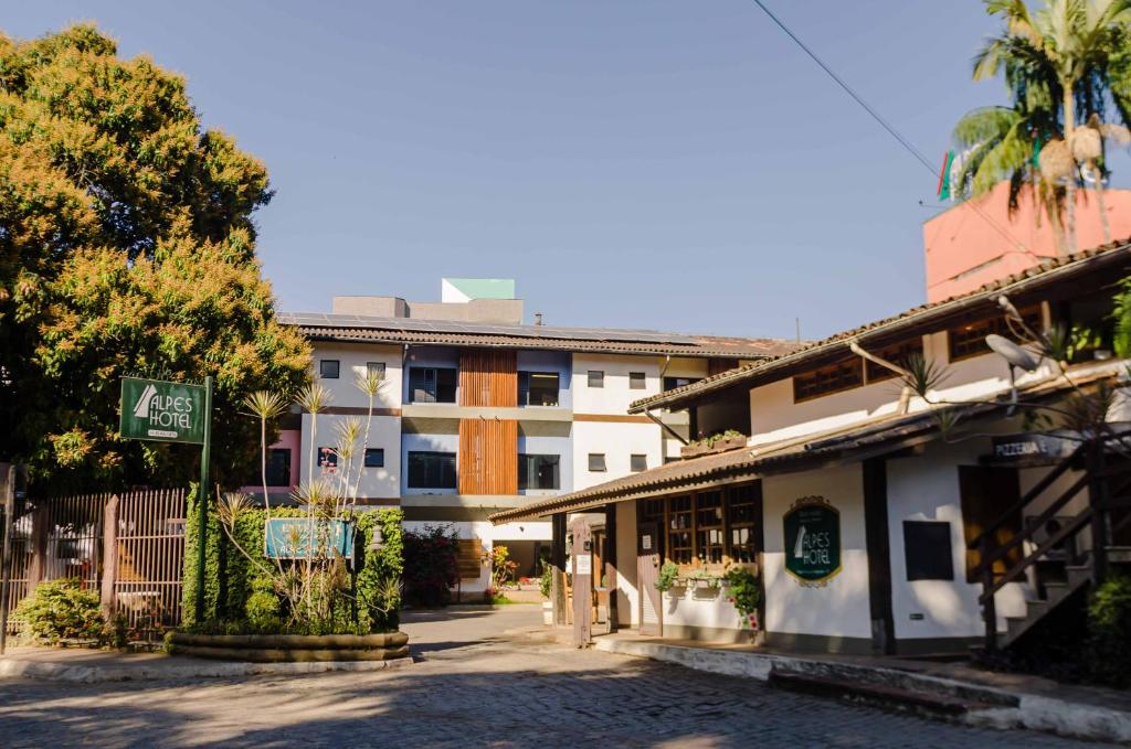 a street in a town with a building at Alpes Hotel in Venda Nova do Imigrante