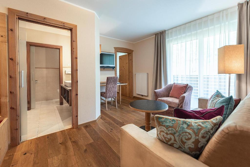 Vitalpina Hotel Waldhof - Suite Familiale Deluxe