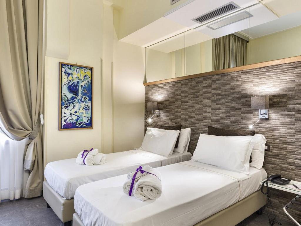 Boutique Hotel Piazza Carità - Resim 2