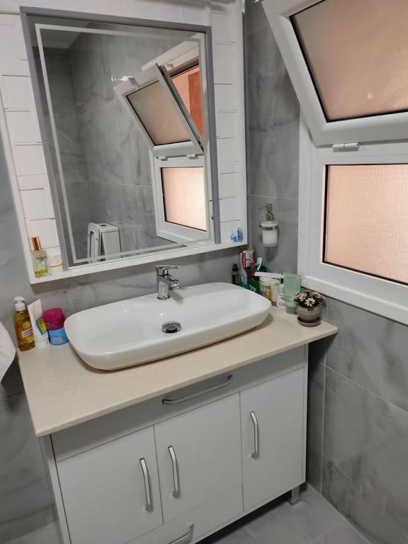 Tusuni Guest House - Imazhi 3