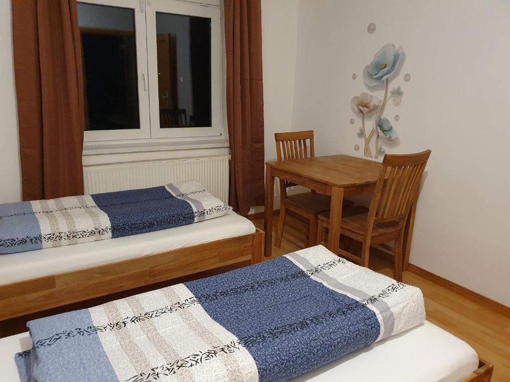 Postel nebo postele na pokoji v ubytování Ferienwohnung "kontaktloser Check-in"