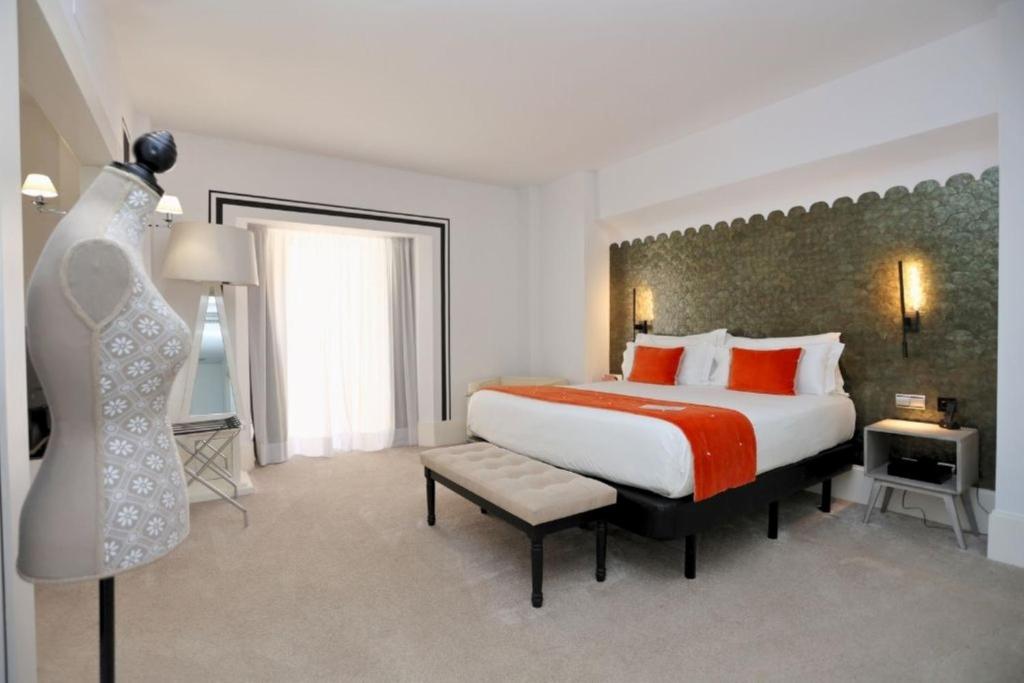 Mariposa Hotel Malaga - Resim 13